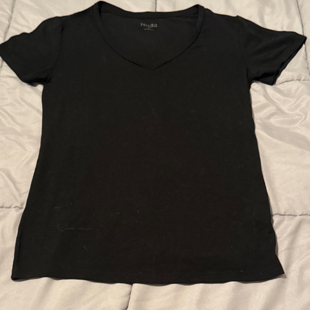 Mudd Black Short Sleeve V-Neck Tee (S) - Picture 5 of 6